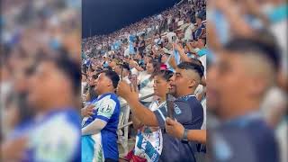 ¡Expectacular ! 18 mil chapines cantando el himno de Guatemala en Houston, apoyando a Selección