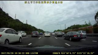 [換車道未保持安全距離及間隔]-國道三51.2