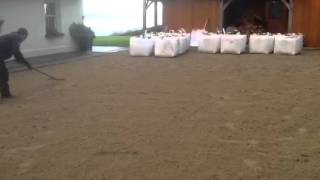 How to apply Wicklow Granite Decorative Gravel to a driveway in Ireland