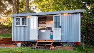 The Most Luxurious Shepher's Hub - A Perfect Off-Grid Escape | Living Design Tiny House