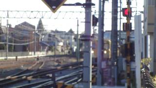 小川駅から下っていく西武2000系2011F＠SONY DSC-WX1