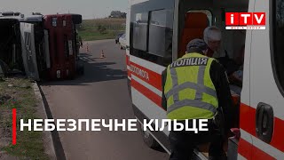 Поблизу Рівного перекинулась вантажівка