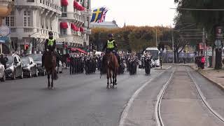 20181013 Vaktparad med högvaktsavlösning Stockholms slott - Strandvägen / The Royal Parade of Guards