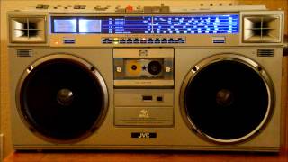 JVC RC-M70 boombox with MMS LEDs rewired as VU meters