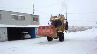 神技！重機でジャックナイフ！wheel loader Kikousha Co. of miracle ,Ebetsu City,Hokkaido