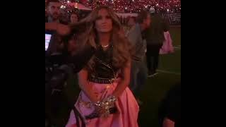 Jennifer Lopez en el #SuperBowl