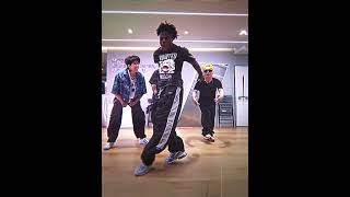 Ishowspeed Gives Kai Cenat Dance Lessons Frenzyclip Mp3 Mp4 Download
