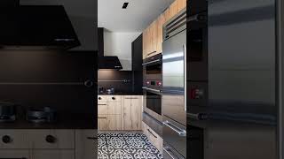 COCINAS MADERA Y NEGRO, TENDENCIAS COCINA #cocinas #decoraciondecocina