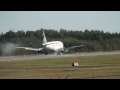 first air boeing 737 200 landing c gndc val d or cyvo