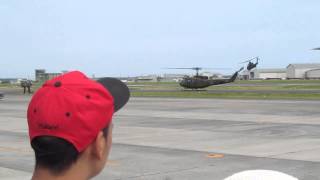 130526静浜基地航空祭　ヘリ離陸2