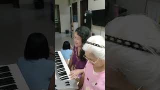 Download Lagu Bersama Roh Kudus Ku Melangkah kenangan... MP3 Gratis