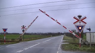 Spoorwegovergang Aabenraa (DK) // Railroad crossing // Jernbaneoverskæring