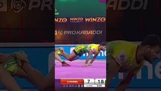 Rinku Solo Tackle | U Mumba | Season 8