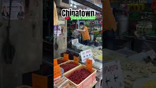 Exploring Bangkok’s Famous Chinatown: A Tour Through the Vibrant Fresh Market! 🍜