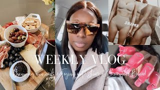 WEEKLY VLOG: DOING MY OWN NAILS + TRYING OUT SKIMS + CHARCUTERIE BOARD
