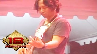 Ungu - Sampai Kapanpun (Live Konser Keraton Yogyakarta 20 April 2013)