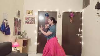 Simple steps on Mehndi hai rachne wali/ wedding choreography