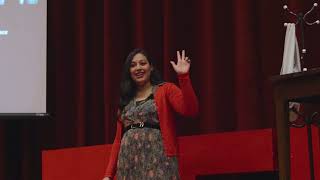 Emprender con economía circular y consumo consciente | Natalia Hilda Fernandez Miranda | TEDxUMSA