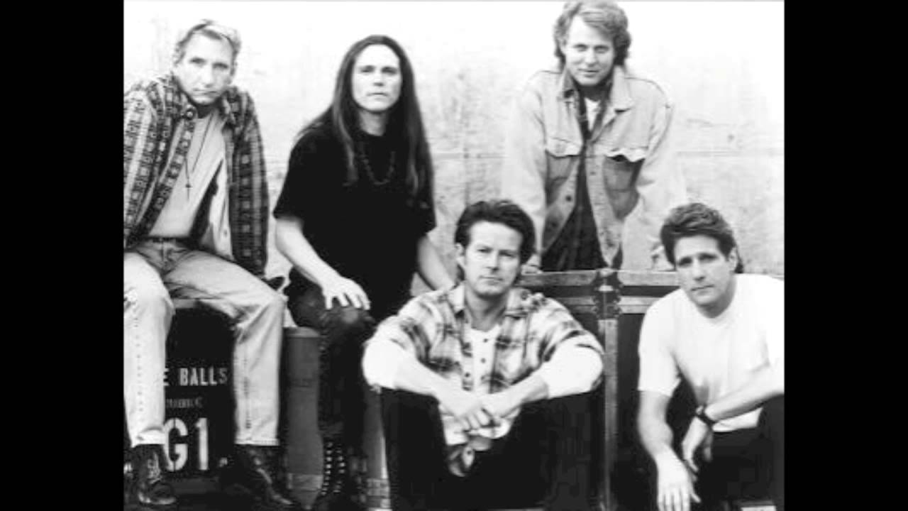 The Eagles - I Can't Tell You Why ( LIVE ) - YouTube