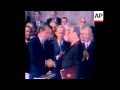 SYND 26/5/72 PRESIDENT NIXON AND BREZHNEV SIGN ARMS LIMITATION AGREEMENT