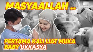 MASYAALLAH, HARI PERTAMA BARENG BABY UKKASYA