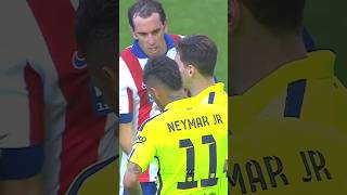 Neymar provokes Atletico Madrid players😂