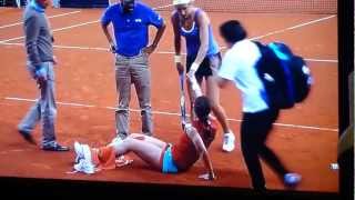Tennis - Andrea Petkovic horrible injury vs Viktoria Azarenka 26.04.2012 Stuttgart