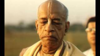 A Krishna Conscious Person is Always in Yoga Trance - Prabhupada 0678