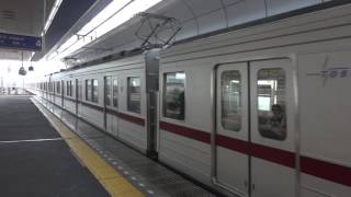 東武10030系11651F区間準急南栗橋行き新越谷駅到着