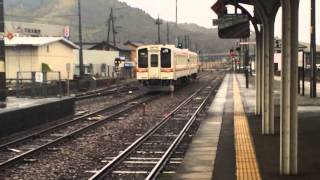 JR紀勢線   キハ11系 多気駅 発車