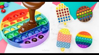 Pop It Chocolate Bars -- Viral TikTok Candy Trend - Easy Recipe!