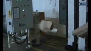Balemaster Europe's shredder model HLC.wmv