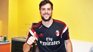 Mattia Destro - Welcome to AC Milan
