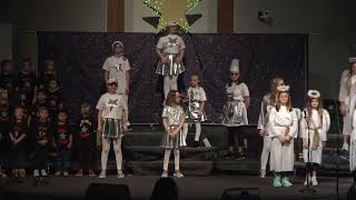 12-11-2022 Christmas Pageant - Star Stomp