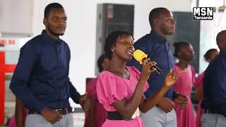 MSIFUNI CHOIR - KWA NAFSI YANGU | GOSPEL LIVE PERFORMANCE