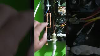 Turn on the hot and cold water machine's circuit breaker switch.តមេភ្លើងចូលម៉ាស៊ីនទឹកក**ៅត្រជាក់