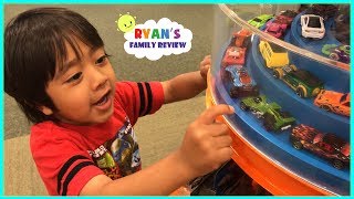 Family Fun Shopping Trip Toy Hunt for Mommy's Birthday with Ryan's Family Review