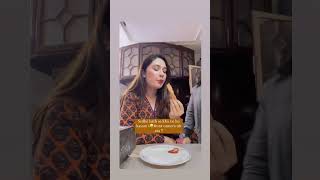 Merium Pervaiz Is Eating Rolls With Husband 🤩 #shorts #meriumpervaiz #meriumpervaizlife