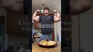 Easy egg white meal #fitnessshorts #bulk #bodybuilding #gymlife #gym #bodybuildinggym #workout