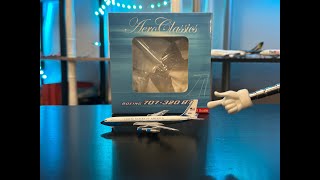 Air Force One B707 320 SAM 26000 VC-137C 1:400 by Aero Classics Unboxing - Airliners International