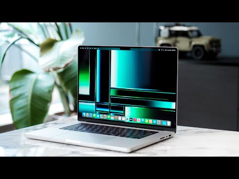 MacBook Pro M2 Pro UNBOXING and SETUP!