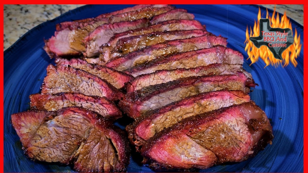 Barbecue Chuck Roast Recipe In The Ugly Drum Smoker With Chef Johnny ...