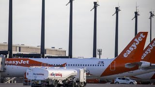 Easyjet: più caro viaggiare con il bagaglio a mano fuori misura