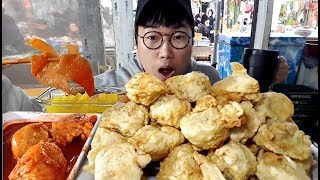 산더미처럼 쌓은 추억의 못난이만두.. 공장에서 직접 먹었습니다 fry Dumpling mukbang 야식이 먹방