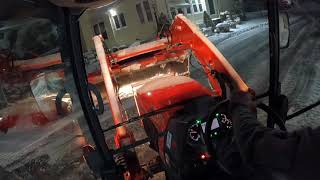 Kubota Grand L 3560 Pushing snow