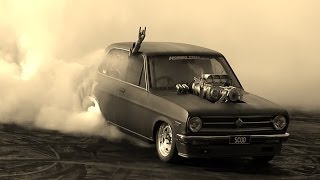 SCUD BLOWN V8 DATSUN AT BRASHERNATS SYDNEY 2014