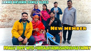 Finally आज bhyia bhabi के घर जाकर milkr aaye chotte से नन्हें👩‍🍼मेहमान से 😍@HimalayanMusafirVlogs