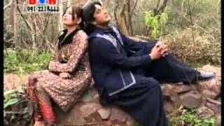 Karara Rasha Karara Rasha Pashto new song  2011 (Rabia Tabbasum)