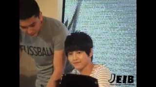 [Fancam] 120619 Joongki look at you lol