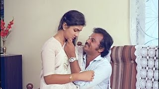 സാരി വേണ്ട ,സ്വിമ്മിങ് സൂട്ട്  മതി | Malayalam romantic scenes |